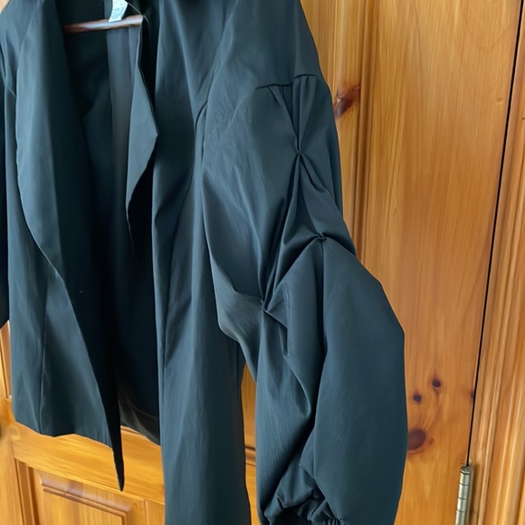 Joseph ribkoff black blazer - Picture 4 of 7